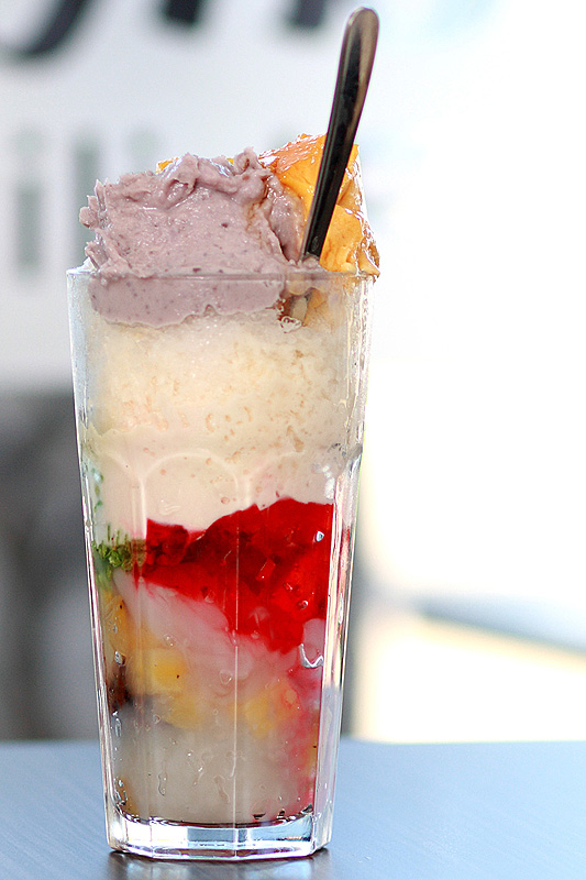 Turo-Turo - halo-halo