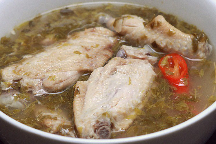 Turo-Turo - sinampalukang manok